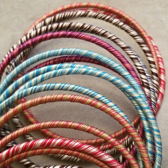 Bangles / bracelets multicolor - Picture 2 of 4